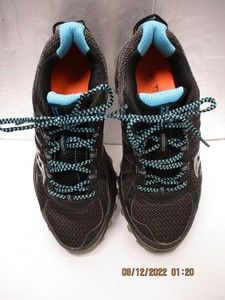 Saucony Grid Excursion TR9 Size 7 Trail Running Shoes Black Blue S10402-17